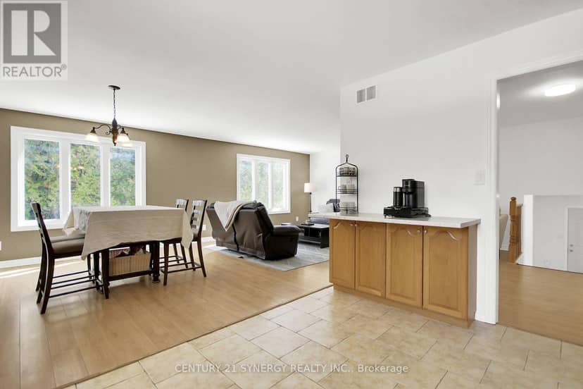 496 William Campbell Road — photo 12 of 40