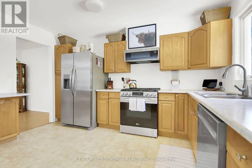 496 William Campbell Road — photo 13 of 40