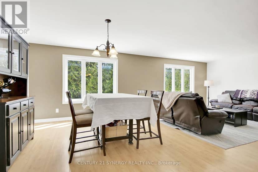 496 William Campbell Road — photo 15 of 40
