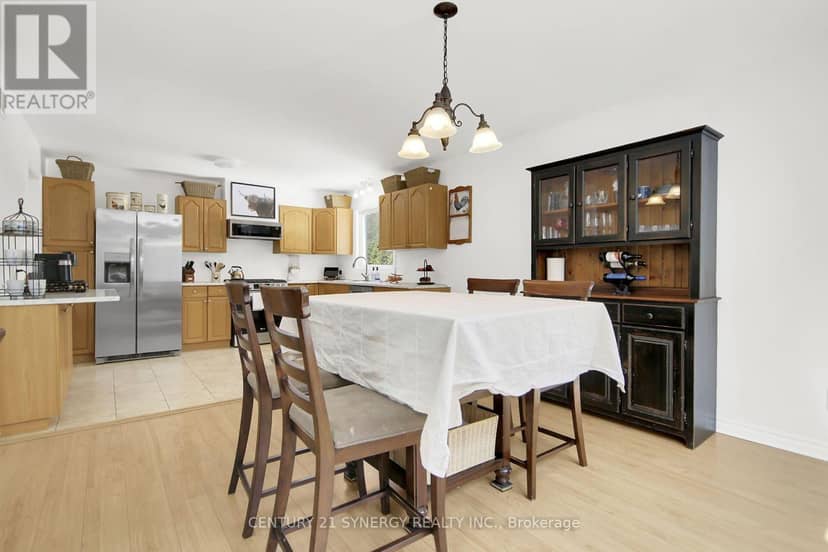 496 William Campbell Road — photo 17 of 40