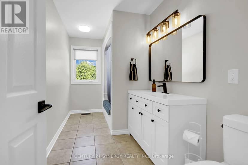 496 William Campbell Road — photo 20 of 40
