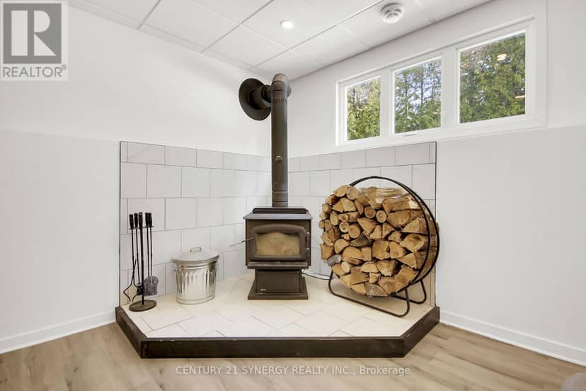 496 William Campbell Road — photo 37 of 40