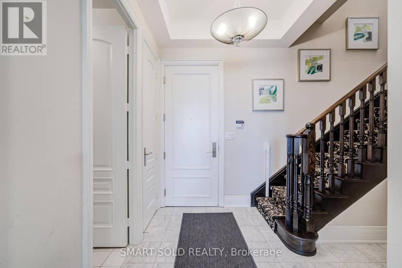 1514 - 10 Bloorview Place — photo 5 of 40