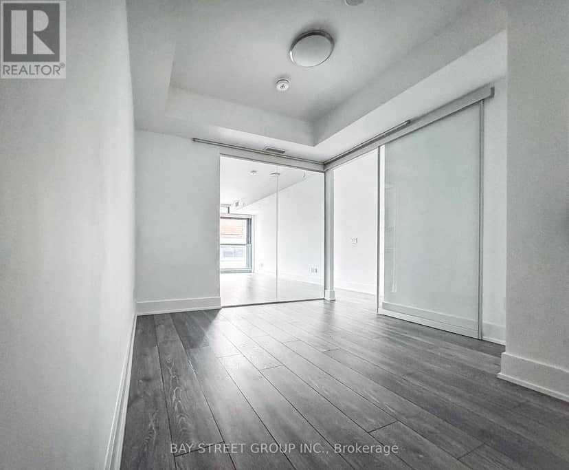 403 - 403 Church Street — photo 4 of 12