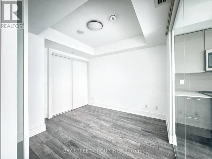 403 - 403 Church Street — photo 5 of 12