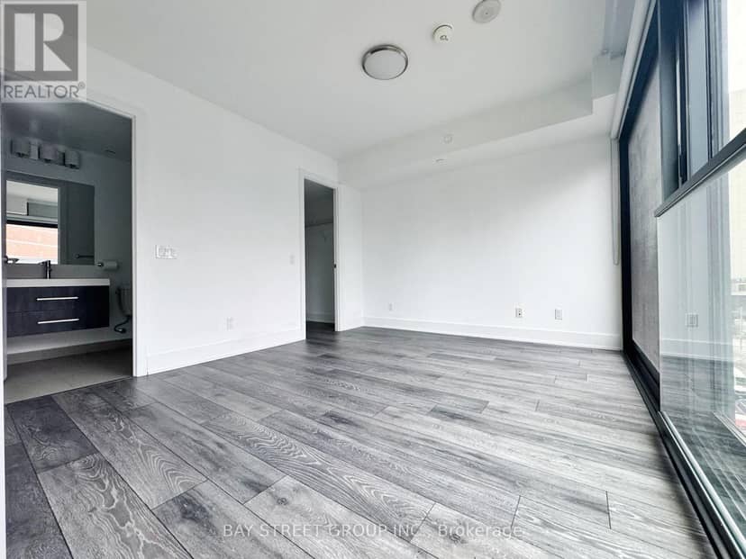 403 - 403 Church Street — photo 7 of 12