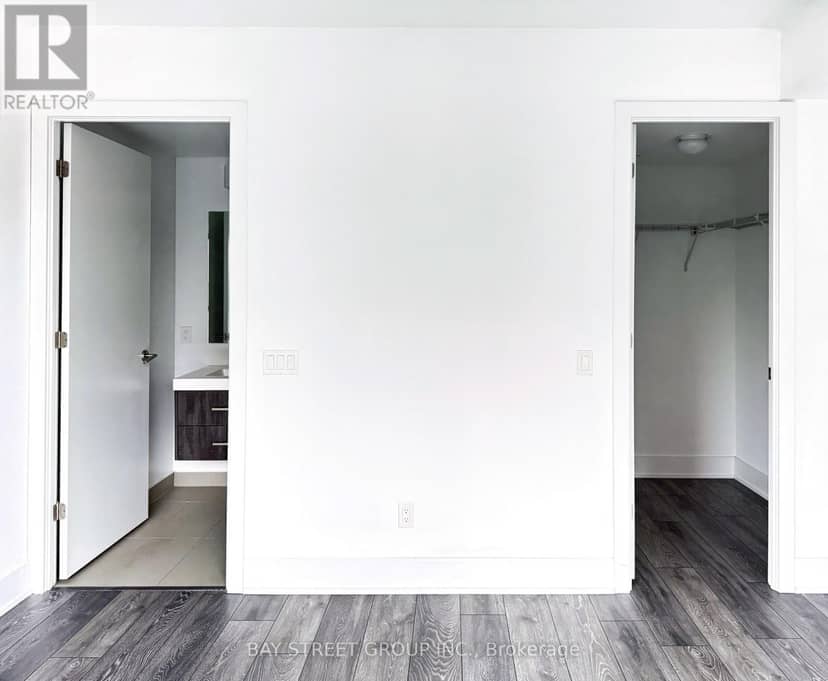403 - 403 Church Street — photo 8 of 12
