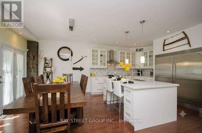 133 Riveredge Drive — photo 5 of 19