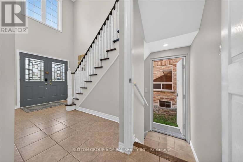 6 White Crescent — photo 22 of 40