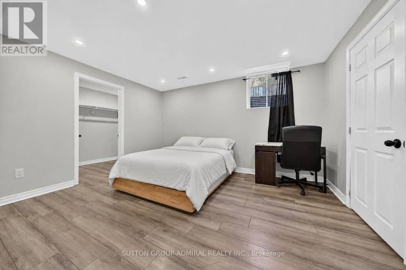 6 White Crescent — photo 28 of 40