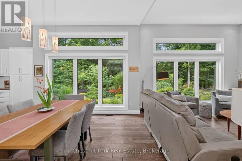 115 Lindgren Road E — photo 19 of 40