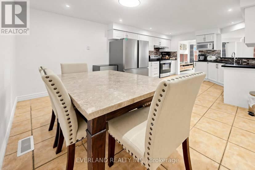 5588 Highbank Road — photo 8 of 27