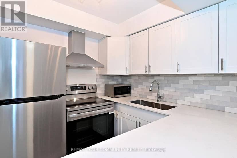 1047 - 115 George Appleton Way — photo 12 of 37