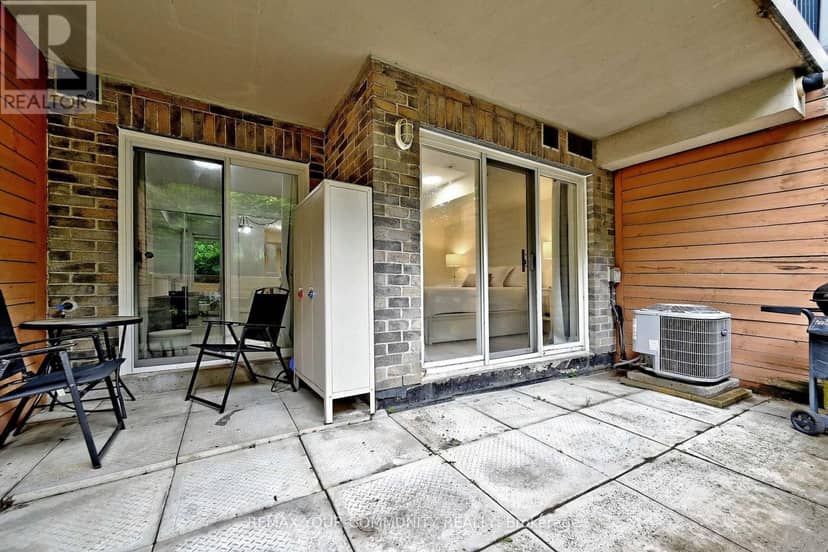 1047 - 115 George Appleton Way — photo 33 of 37