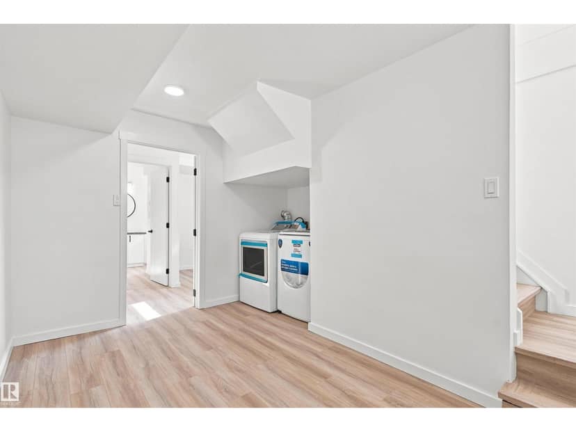 4021 117 AVe AV NW NW — photo 14 of 40