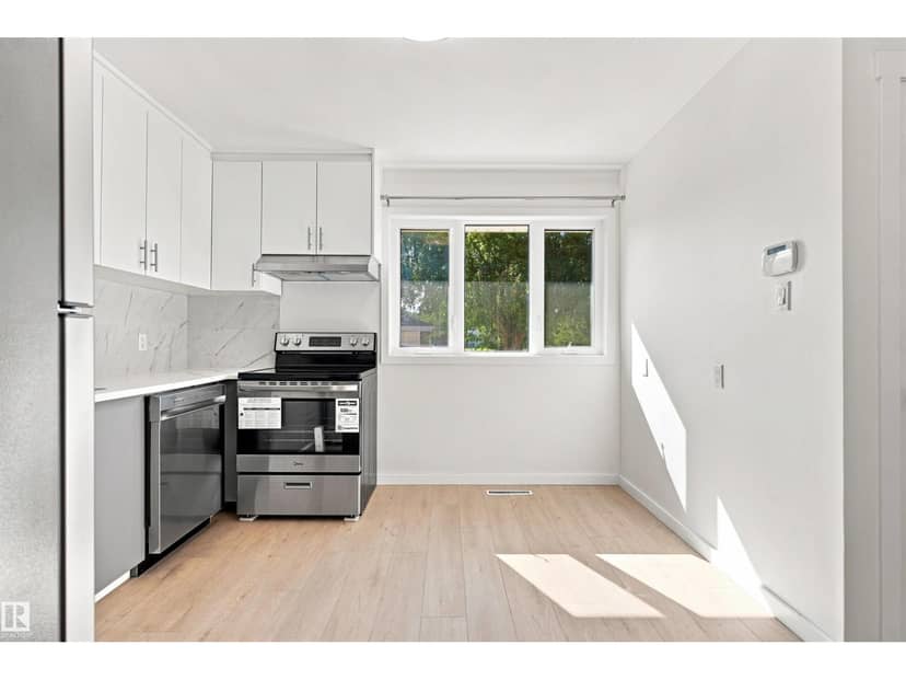 4021 117 AVe AV NW NW — photo 33 of 40