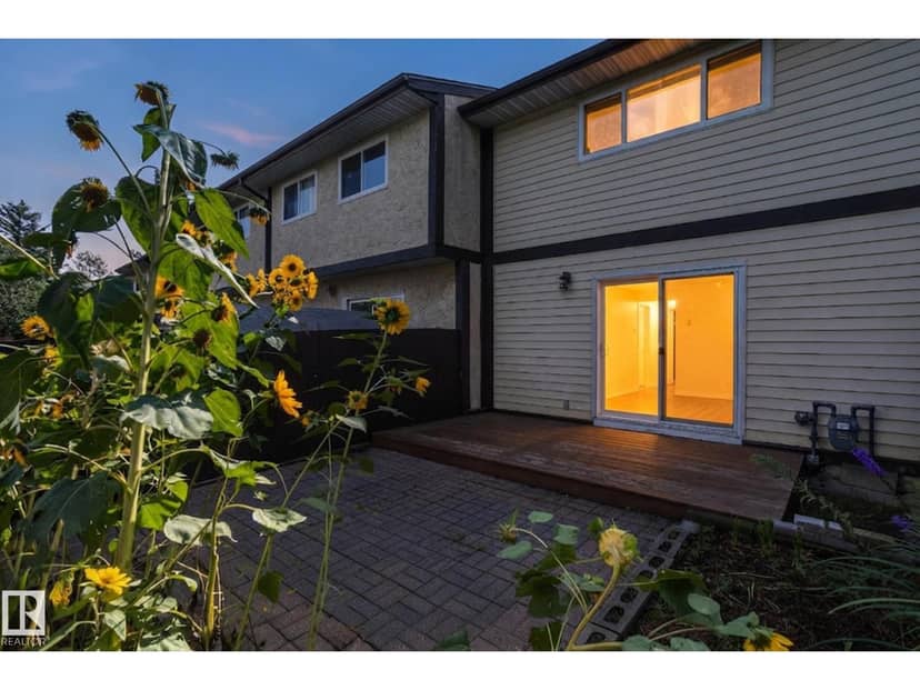 18124 93 AV NW, Edmonton, photo 4