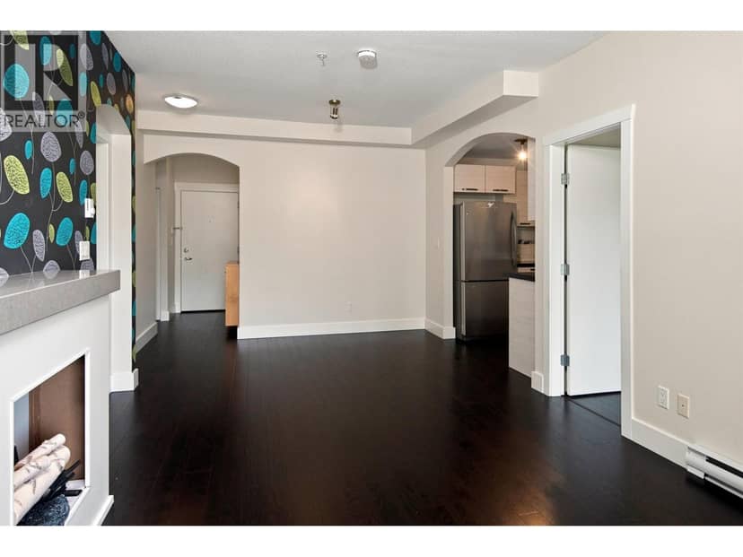 407 7478 BYRNEPARK WALK, Burnaby, photo 5
