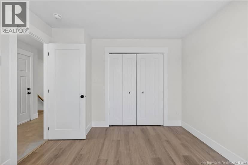 436 LaVallee Unit# 2 — photo 12 of 40