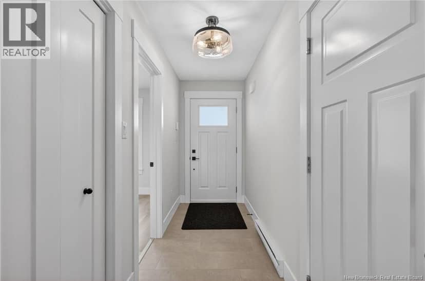 436 LaVallee Unit# 2 — photo 6 of 40