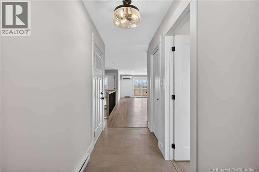 436 LaVallee Unit# 2 — photo 7 of 40