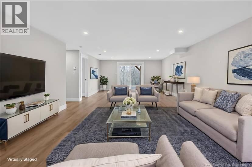 436 LaVallee Unit# 2 — photo 32 of 40