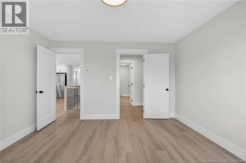 436 LaVallee Unit# 2 — photo 25 of 40