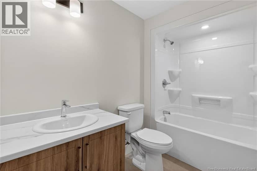 436 LaVallee Unit# 2 — photo 29 of 40