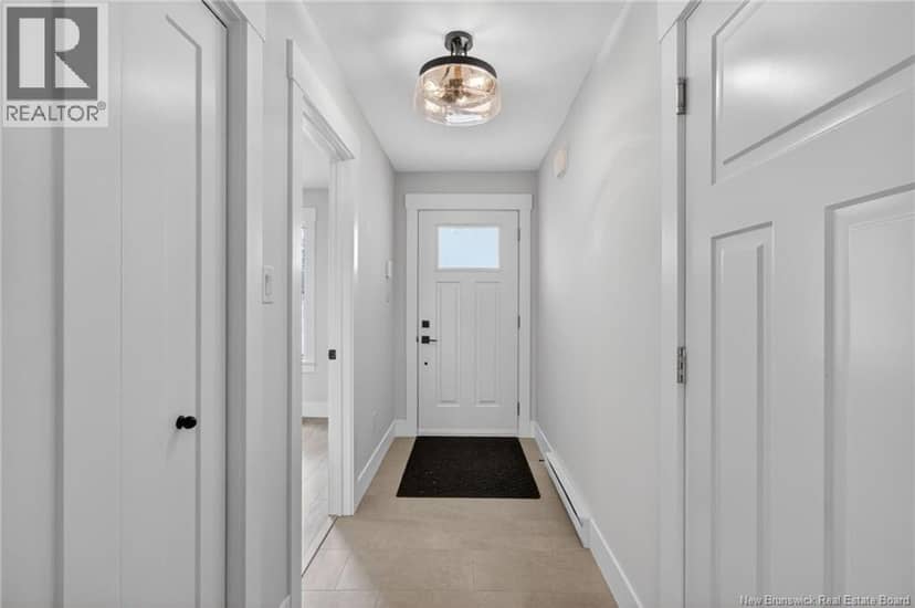 436 LaVallee Unit# 3 — photo 7 of 40
