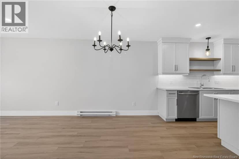 436 LaVallee Unit# 3 — photo 24 of 40