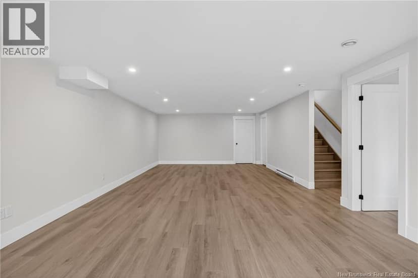 436 LaVallee Unit# 3 — photo 33 of 40