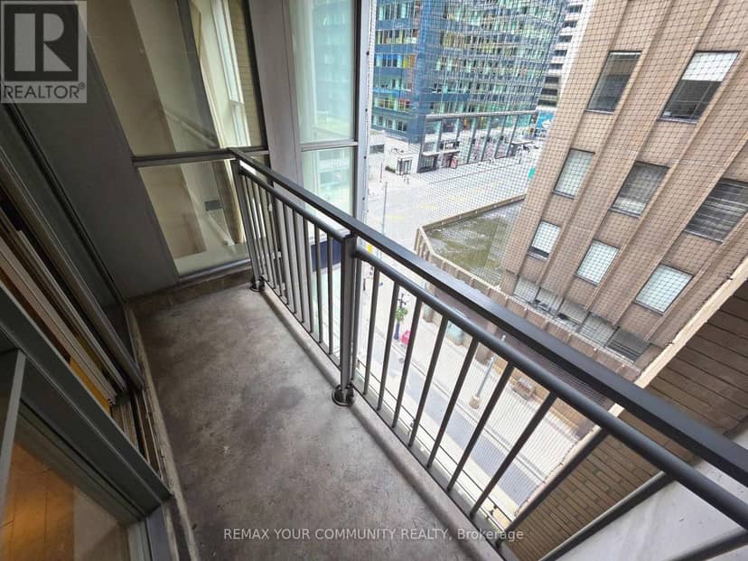 501 - 80 Cumberland Street — photo 37 of 40