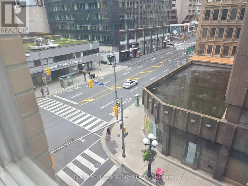 501 - 80 Cumberland Street — photo 39 of 40