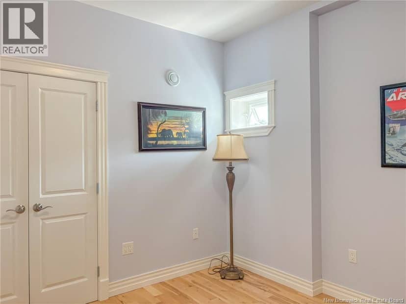 97 Avery Street — photo 22 of 40