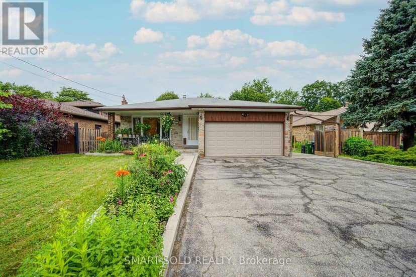 56 Gatesview Avenue, Toronto, photo 6
