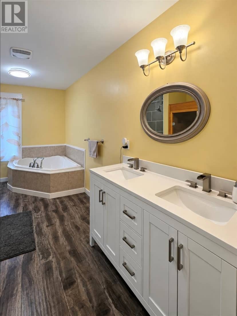3D Snows Pond Road — photo 27 of 40