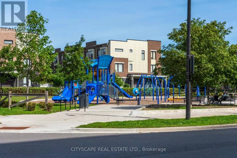 405 - 120 Eagle Rock Way — photo 38 of 40