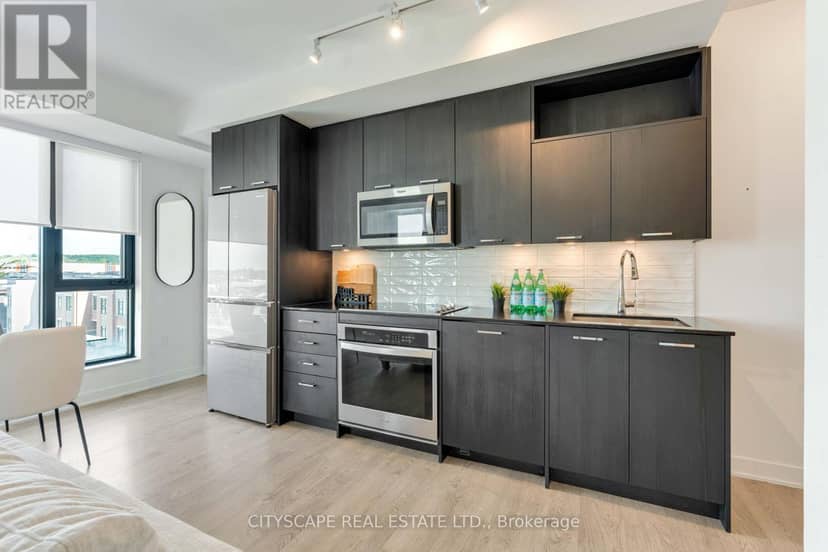 405 - 120 Eagle Rock Way, Vaughan, photo 8