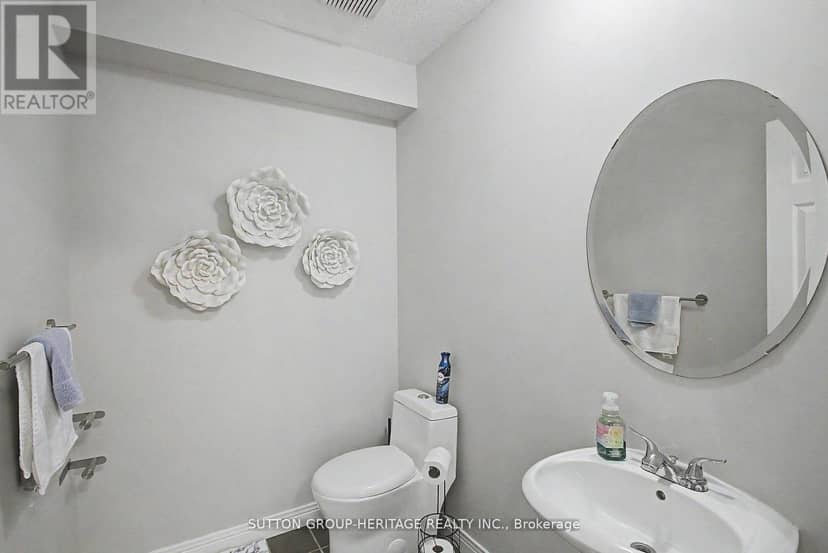 124 Wales Avenue — photo 15 of 23