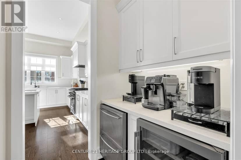 43 Sir Henry Court — photo 29 of 40