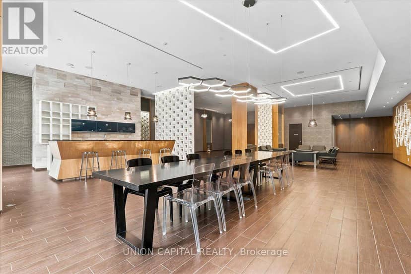 505 - 36 Park Lawn Road — photo 25 of 40