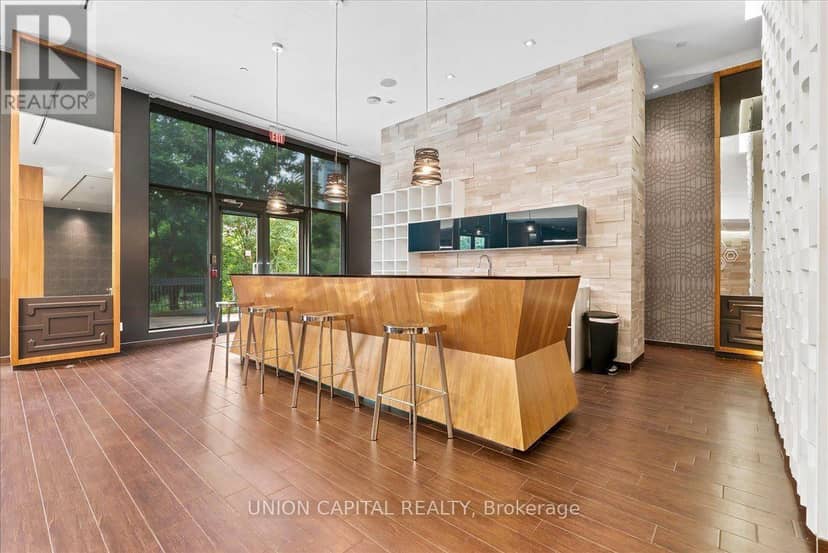 505 - 36 Park Lawn Road — photo 27 of 40