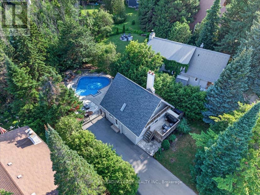 143 Campbell Crescent — photo 10 of 40