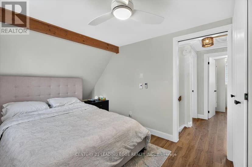 143 Campbell Crescent — photo 37 of 40