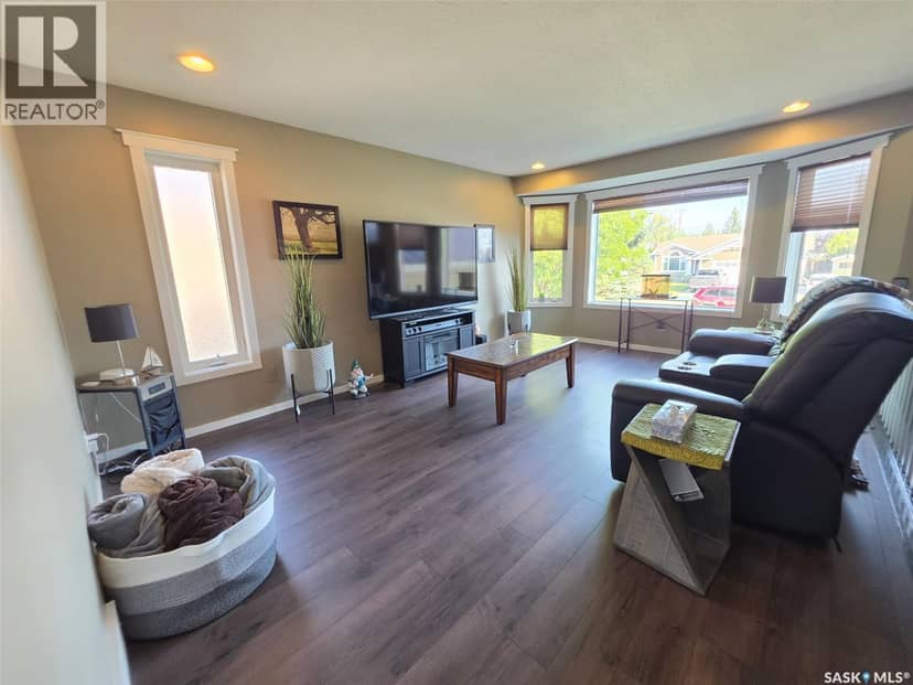 141 15th STREET W, Battleford, photo 3