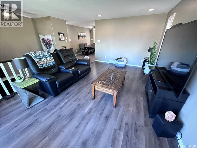 141 15th STREET W, Battleford, photo 4