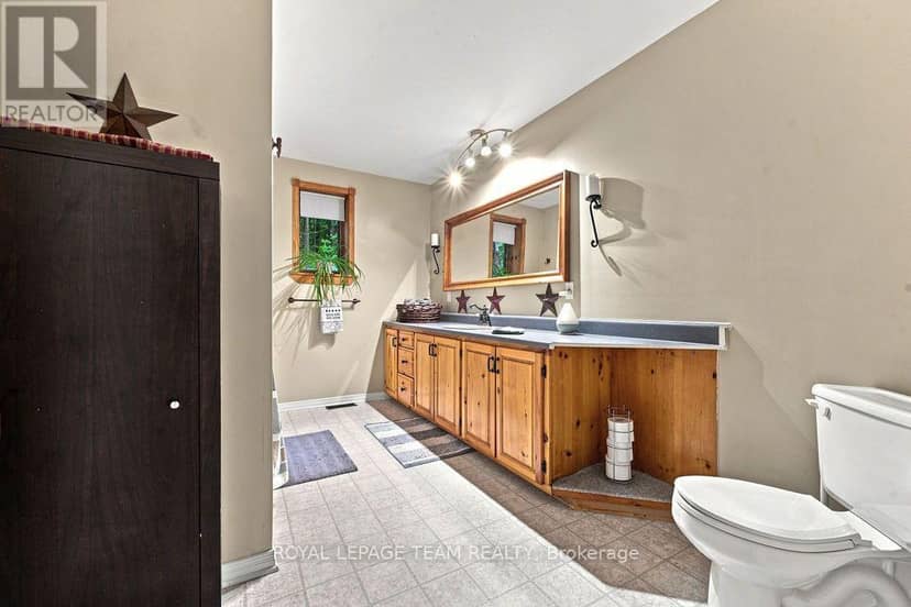 2193 Foymount Road — photo 21 of 40