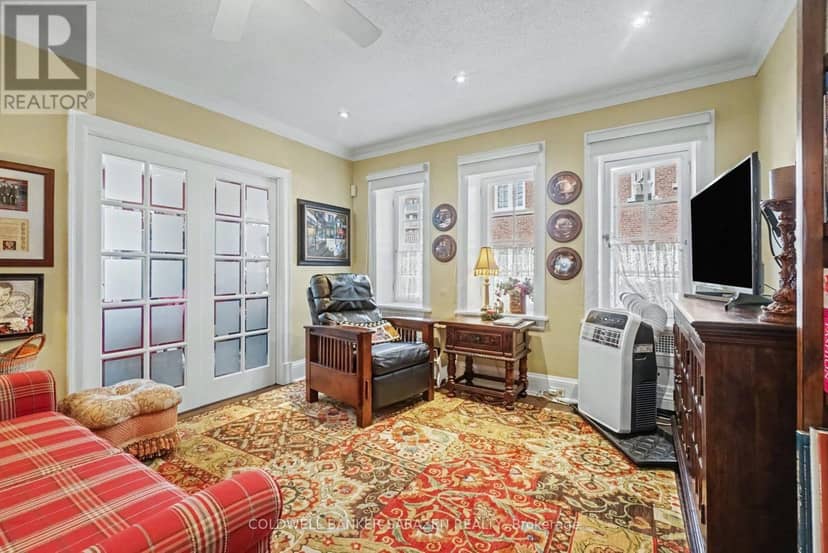 1D - 260 Metcalfe Street — photo 13 of 26