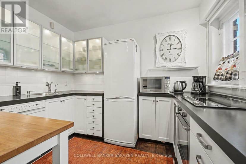 1D - 260 Metcalfe Street — photo 17 of 26