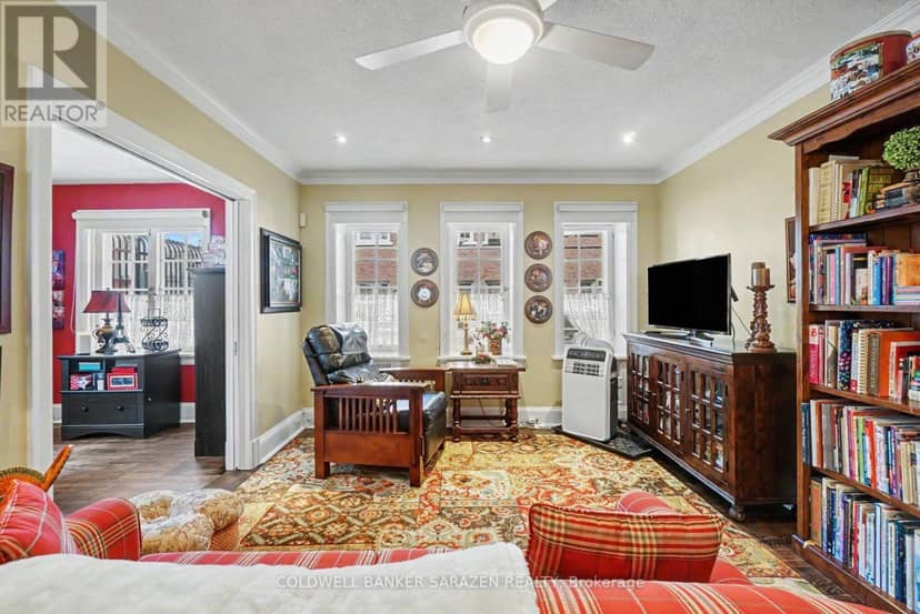 1D - 260 Metcalfe Street — photo 7 of 26